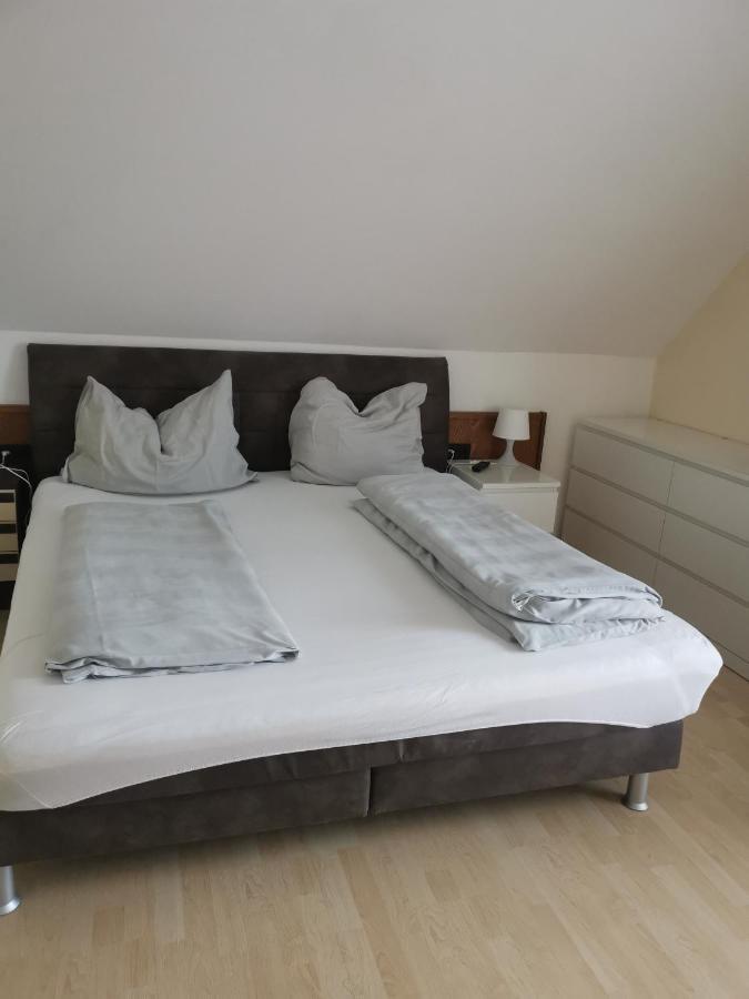 Pension Arkadenhof Лойперсдорф-бай-Фюрстенфельд Екстер'єр фото