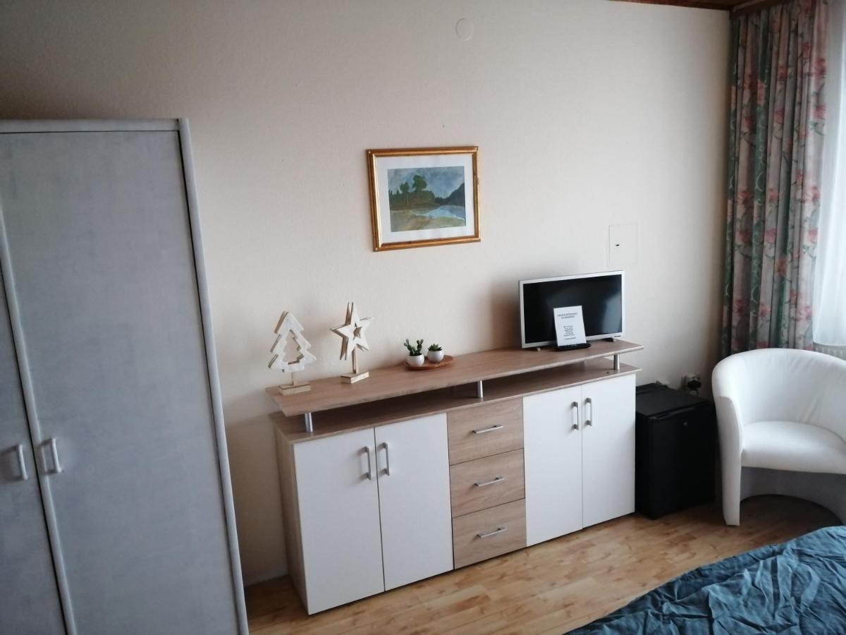 Pension Arkadenhof Лойперсдорф-бай-Фюрстенфельд Екстер'єр фото