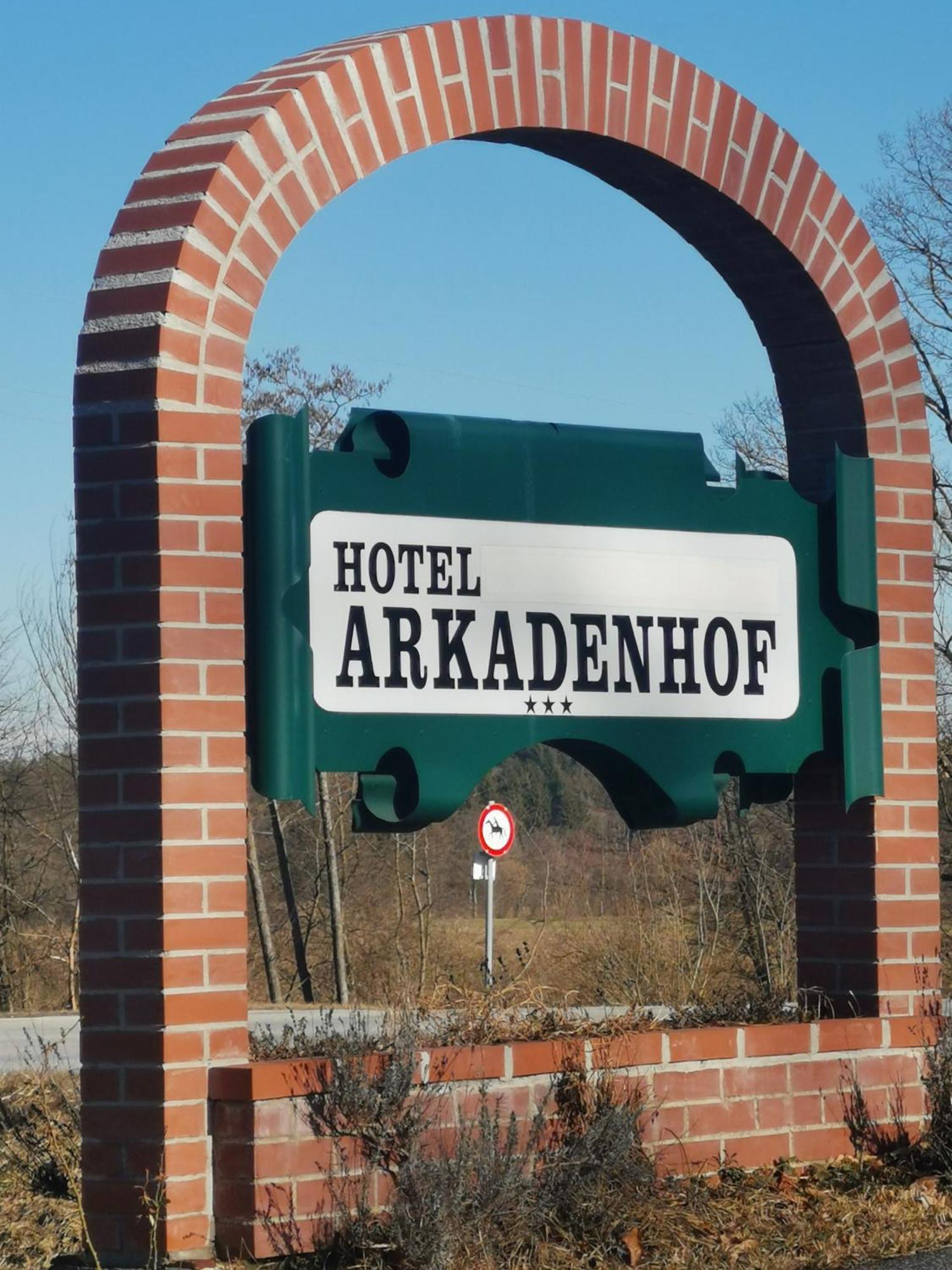 Pension Arkadenhof Лойперсдорф-бай-Фюрстенфельд Екстер'єр фото